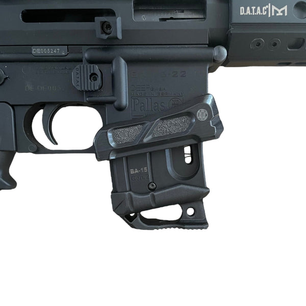 Platine ergonomique LIGNE édition DATAC®PRO nylon carbone pour chargeur de Pallas BA15.