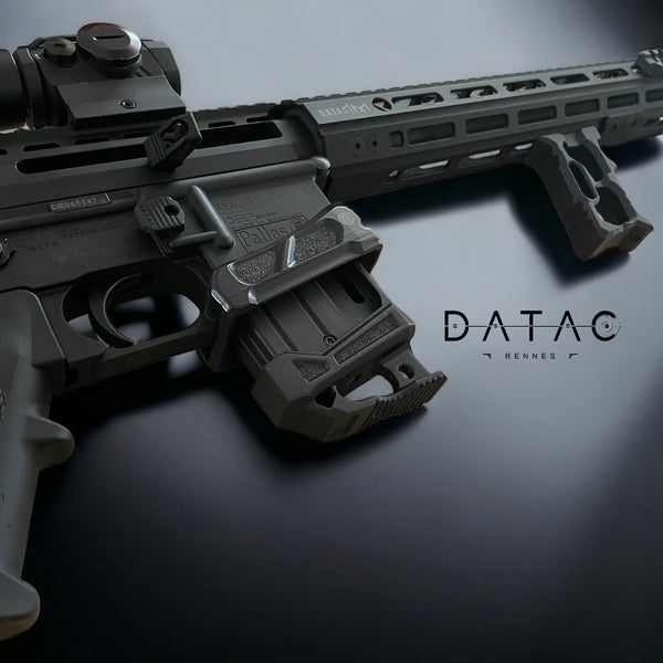 Platine ergonomique édition texturée  DATAC®PRO nylon carbone pour chargeur de Pallas BA15.